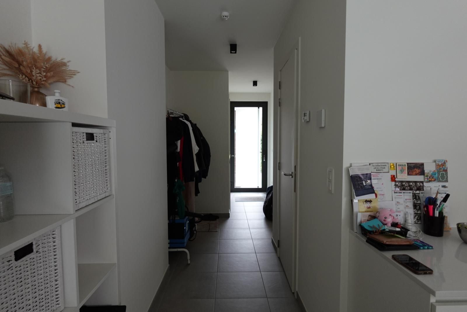 Appartement met 1 slaapkamer, terras en tuin foto 6
