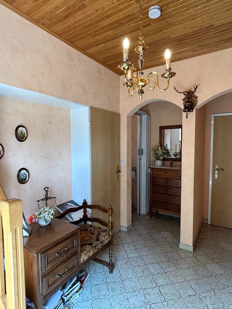 Zeer degelijke, halfopen woning te Bertem foto 3
