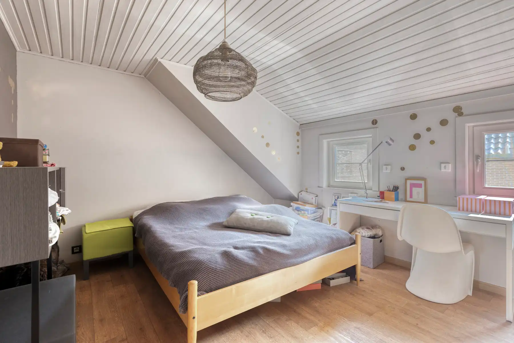 Instapklare woning met gezellige tuin en terras in het centrum van Opwijk! foto 17