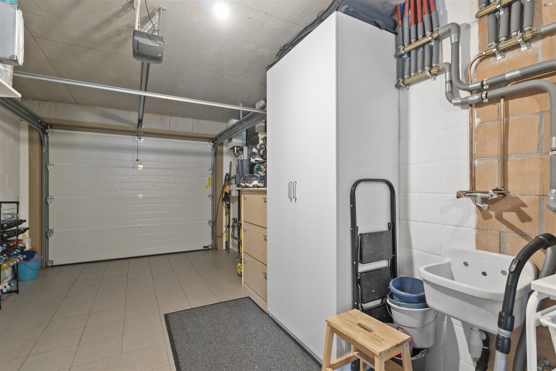 instapklaar en goed onderhouden woning foto 7