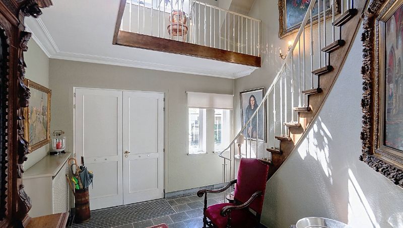 Stijlvolle villa van 300m² met 4 slaapkamers op 12a70ca foto 11