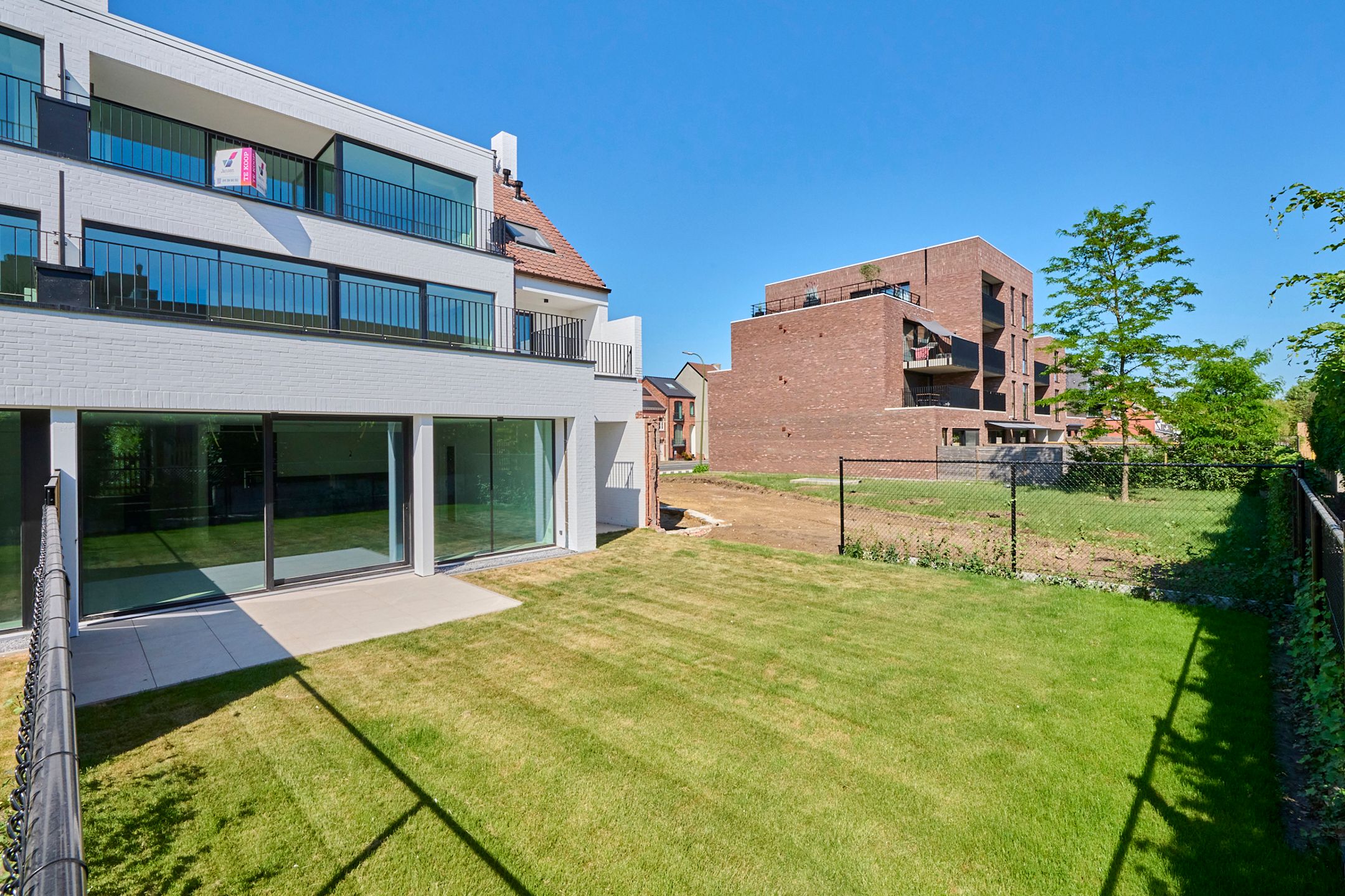 Gerenoveerd glv appartement (125m²) + zuidgerichte tuin foto 11