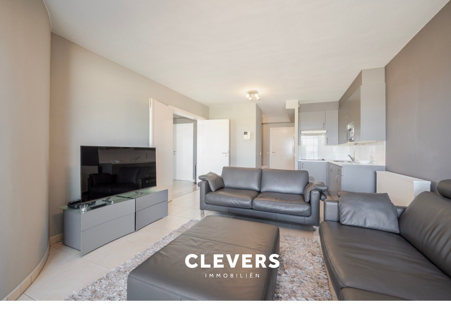 Exclusieve topper zeedijk : 2slpk. appartement + studio. foto 8