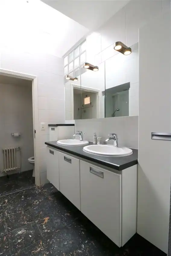 Gelijkvloers appartement met 2 slpk., terras, parking   foto 21