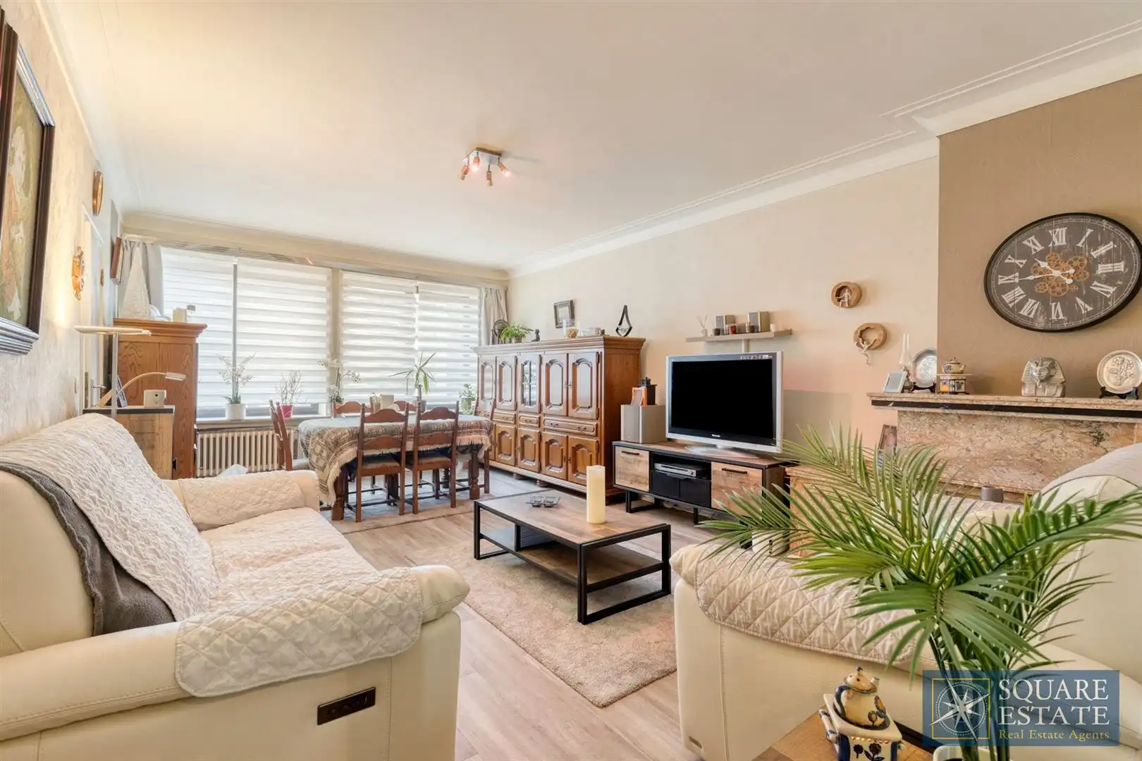 Appartementsgebouw foto 2