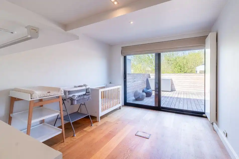 Unieke duplex met hoogwaardige afwerking in het dorpscentrum foto 11