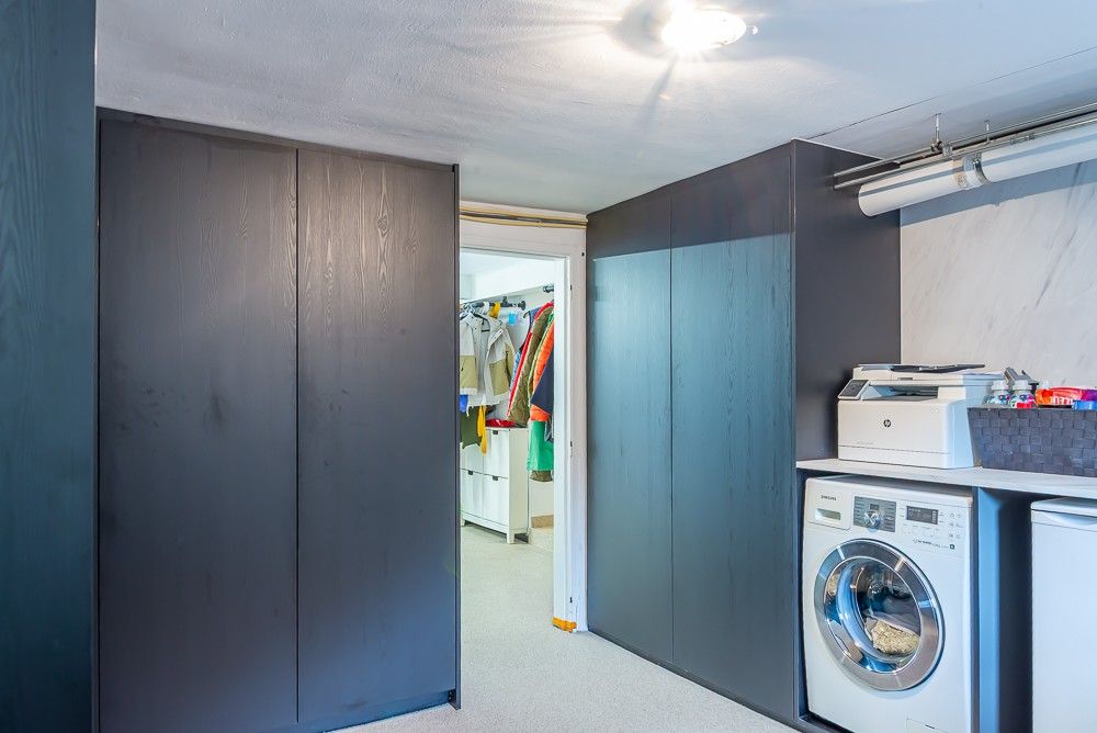 Charmante gerenoveerde woning op toplocatie in Neerharen (Lanaken) foto 16