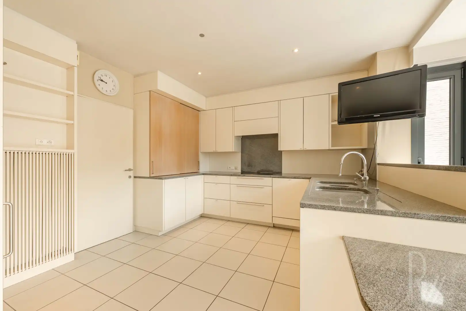 Woning met dubbele garage foto 7