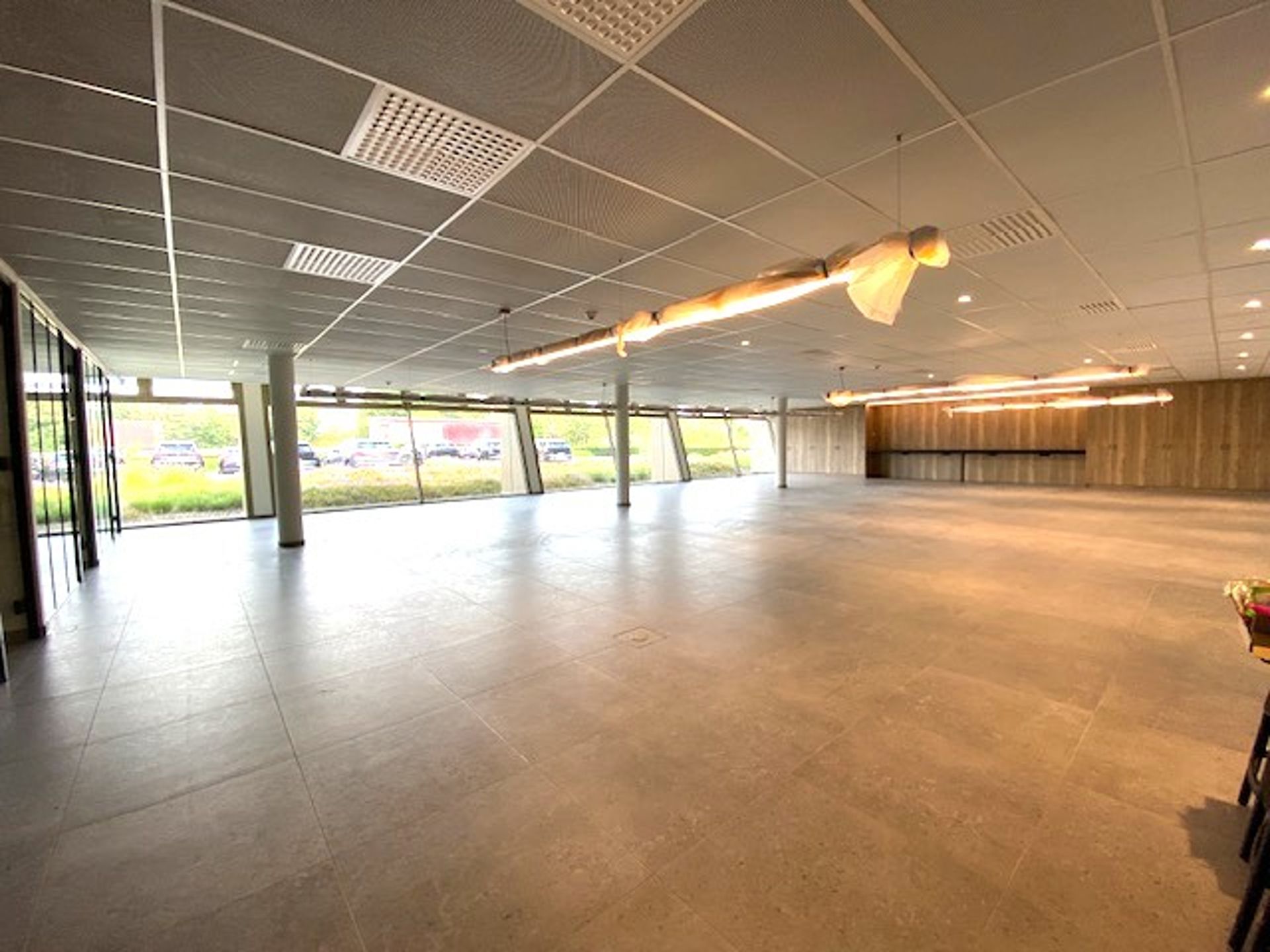 Kantoorruimte op absolute zichtlocatie foto 2