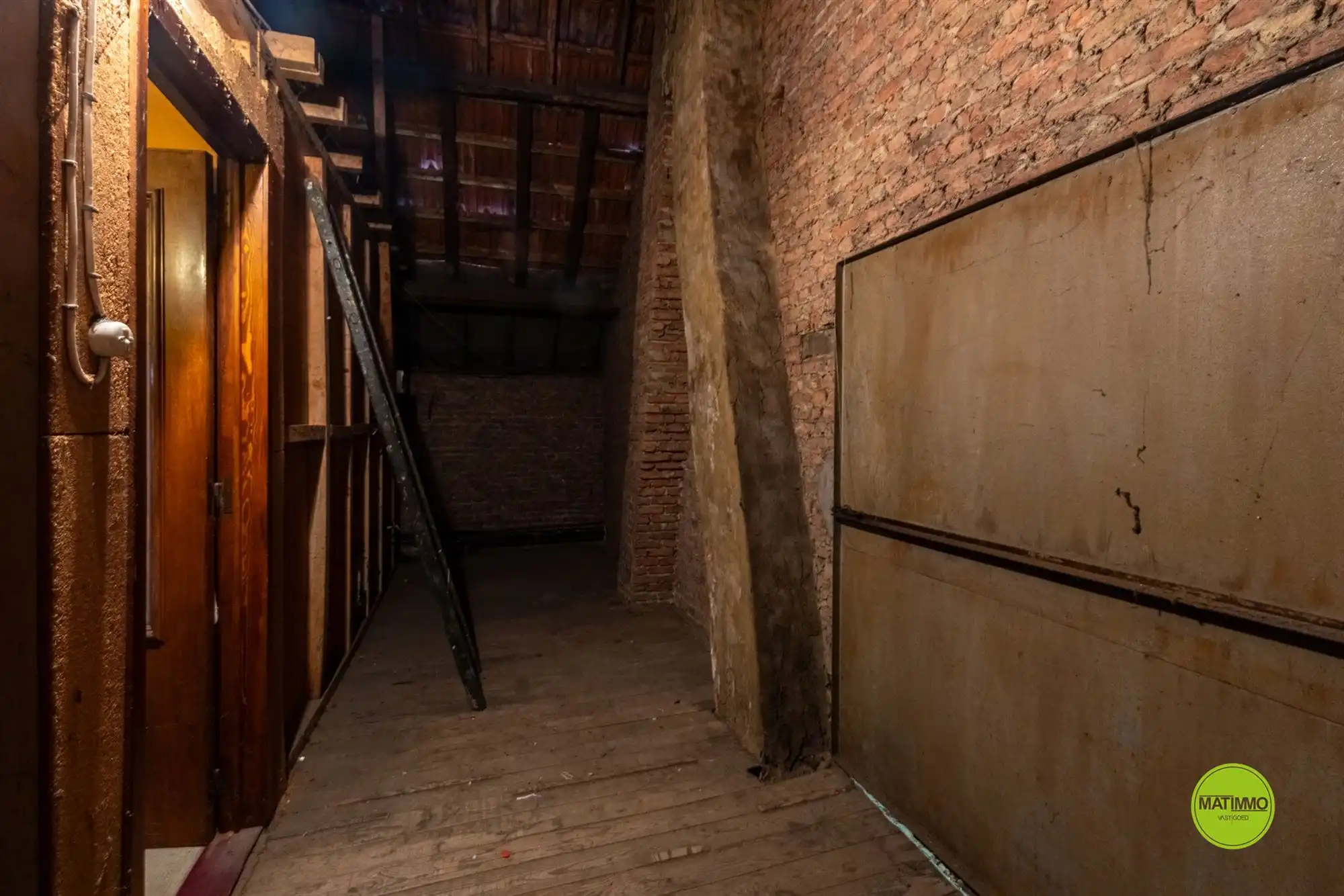 Authentieke hoevewoning op uitstekende ligging foto 25