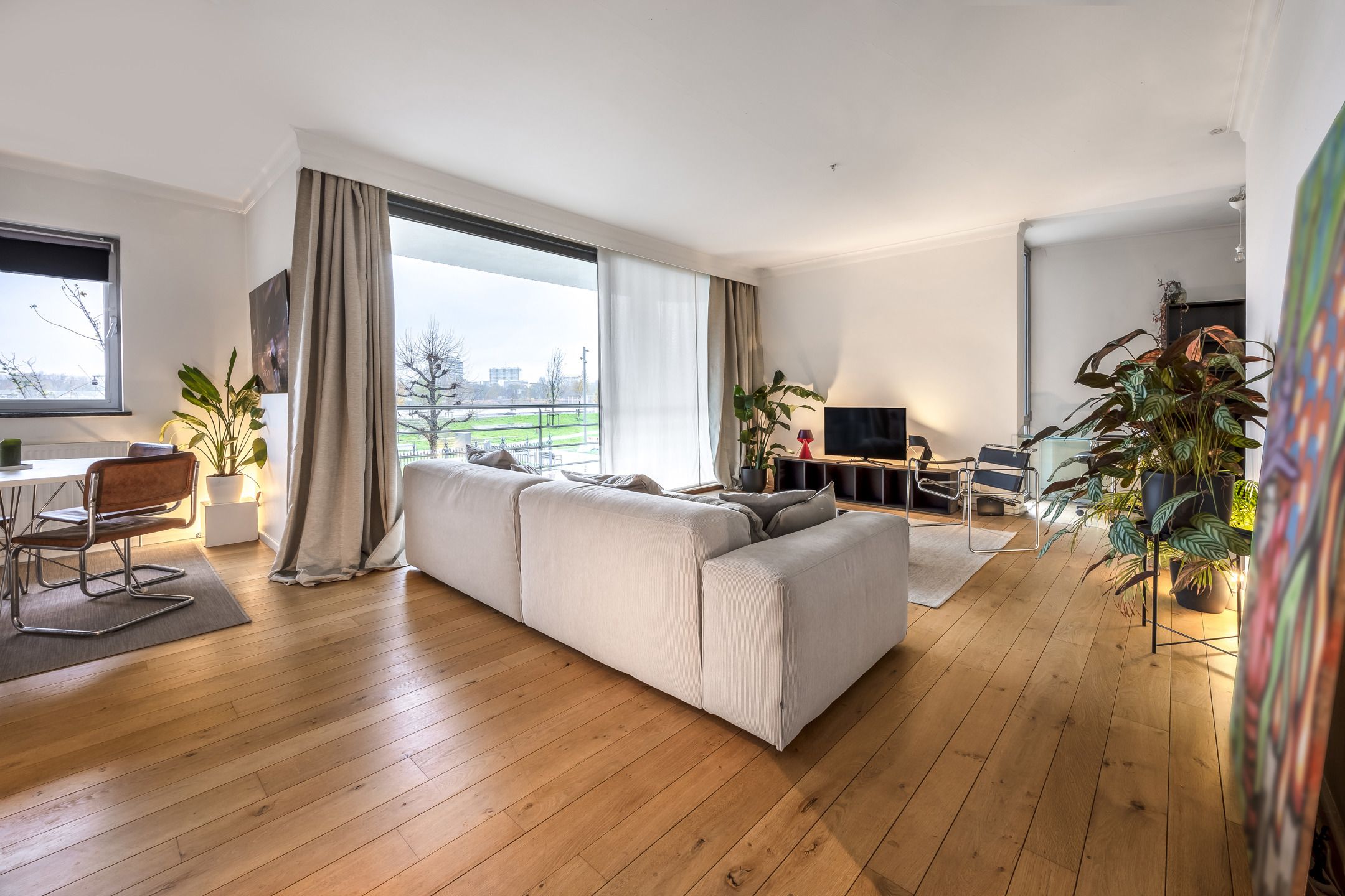 2 slaapkamer appartement met frontaal Scheldezicht! foto 5