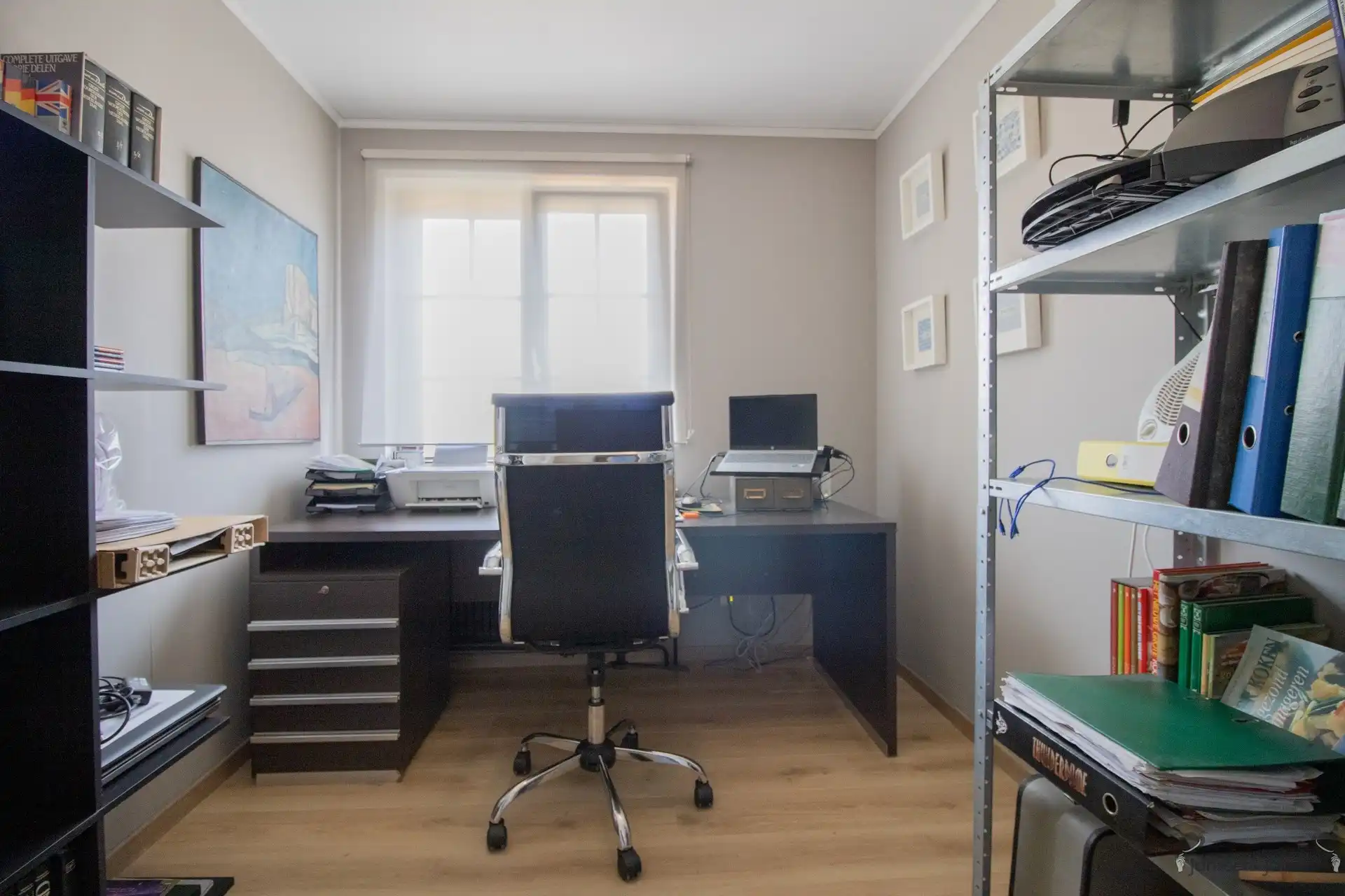 Ruime woning met min. 3 slaapkamers, polyvalente zolderruimte van 60 m² en zwembad foto 12