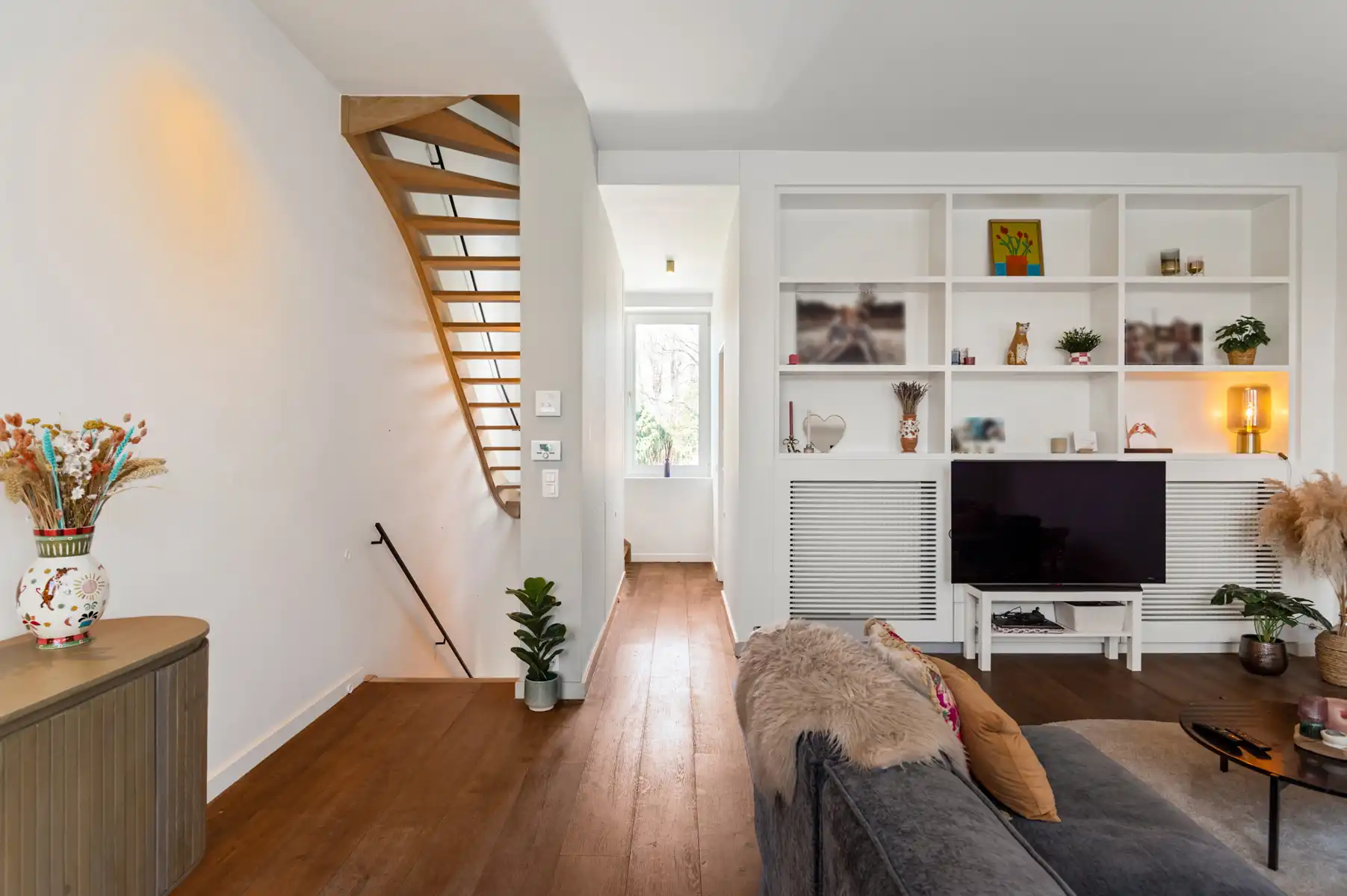 Wonen met een twist: 3 slaapkamers, tuin en unieke indeling! foto 12