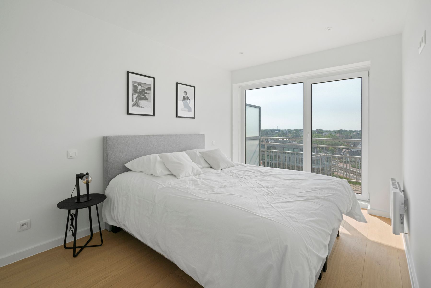 Prachtig vernieuwd appartement met schitterend zeezicht foto 11