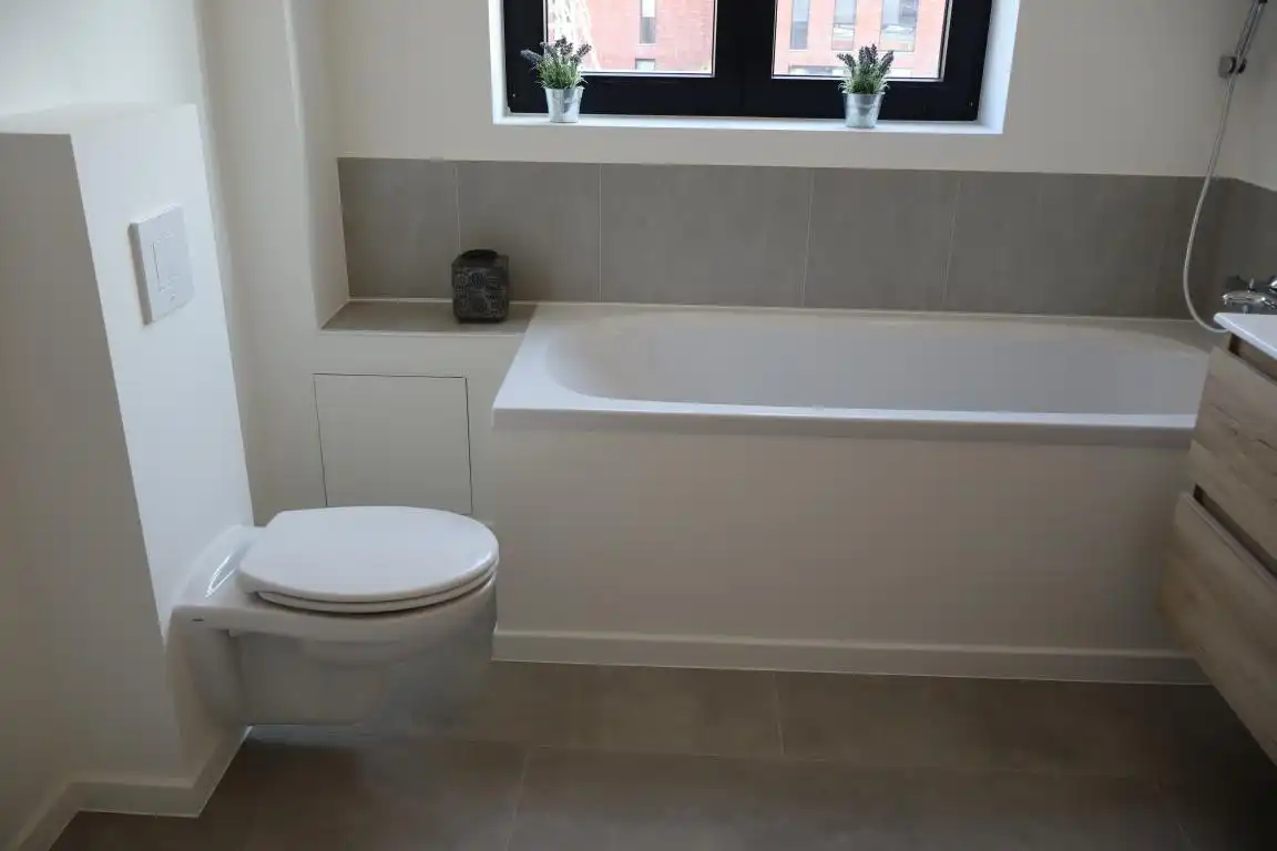 Gerenoveerde woning - Centrale ligging en instapklare staat! foto 12
