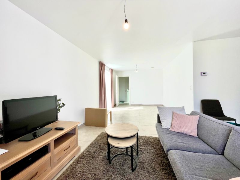 Prachtige nieuwbouwwoning aan de groene rand van Evergem foto 4
