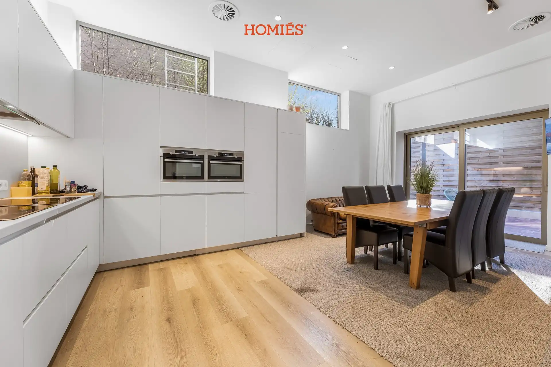 Studentenkamer met hoogslaper nabij het station foto 8