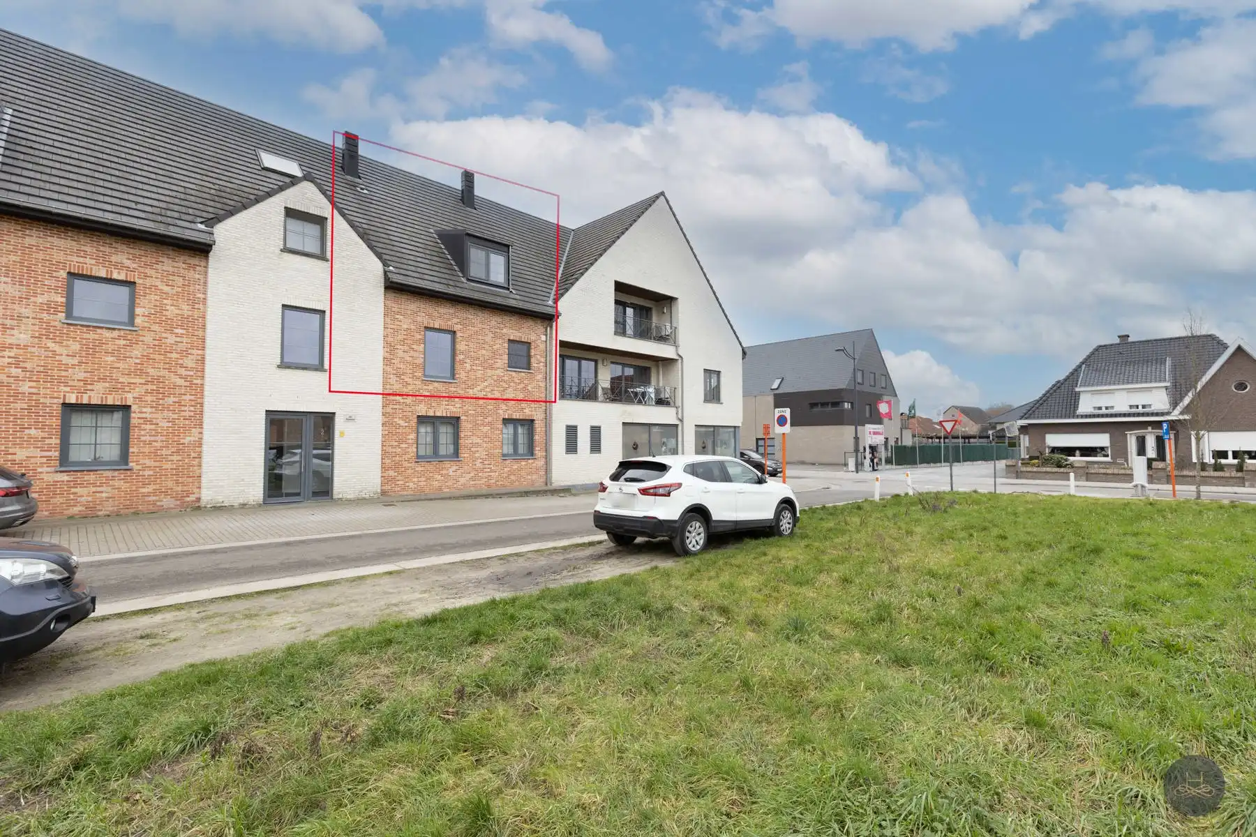 Groot duplex appartement+garage in centrum Baal foto 2