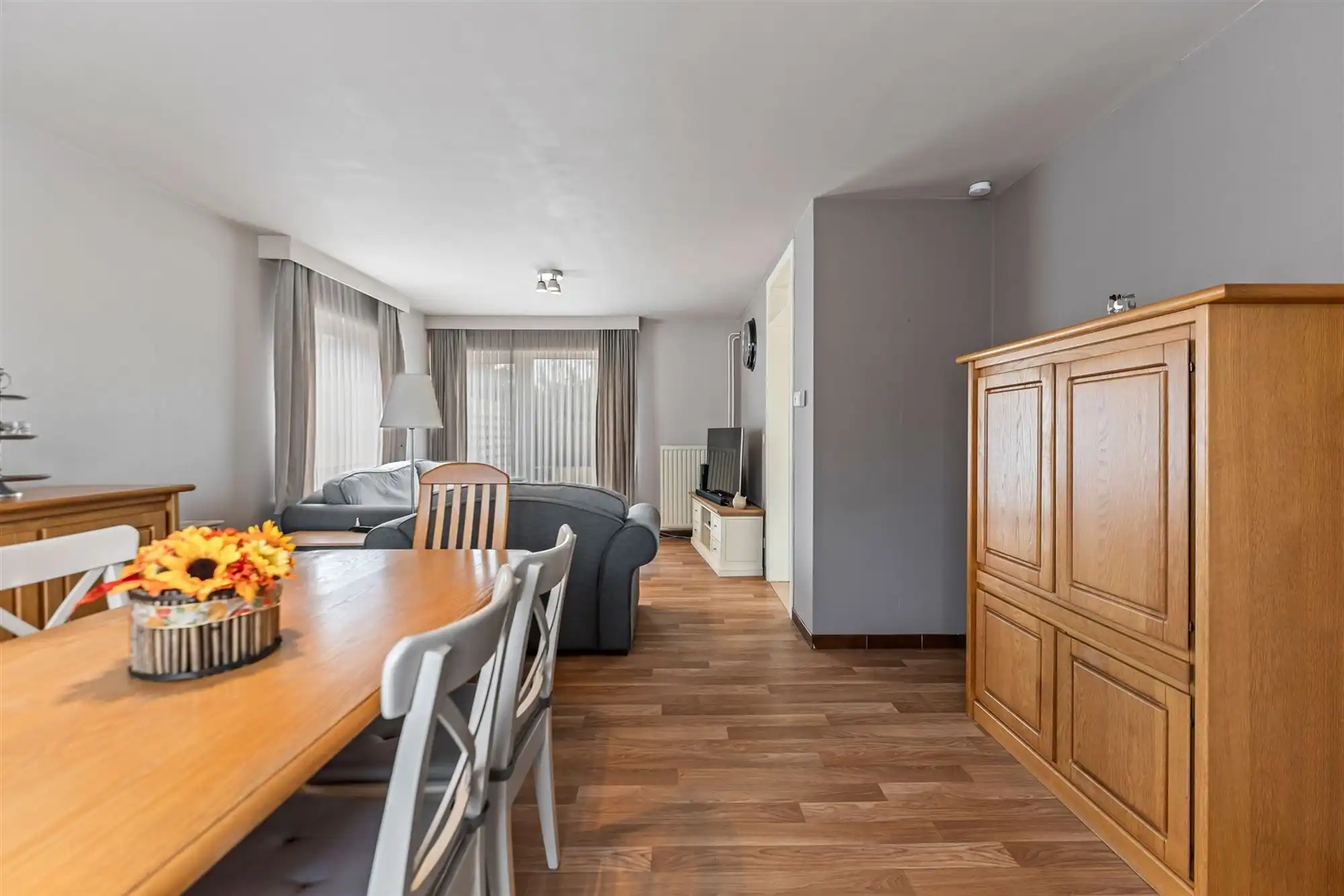 OP TE FRISSEN WONING MET 3 SLAAPKAMERS TE PAAL foto 8