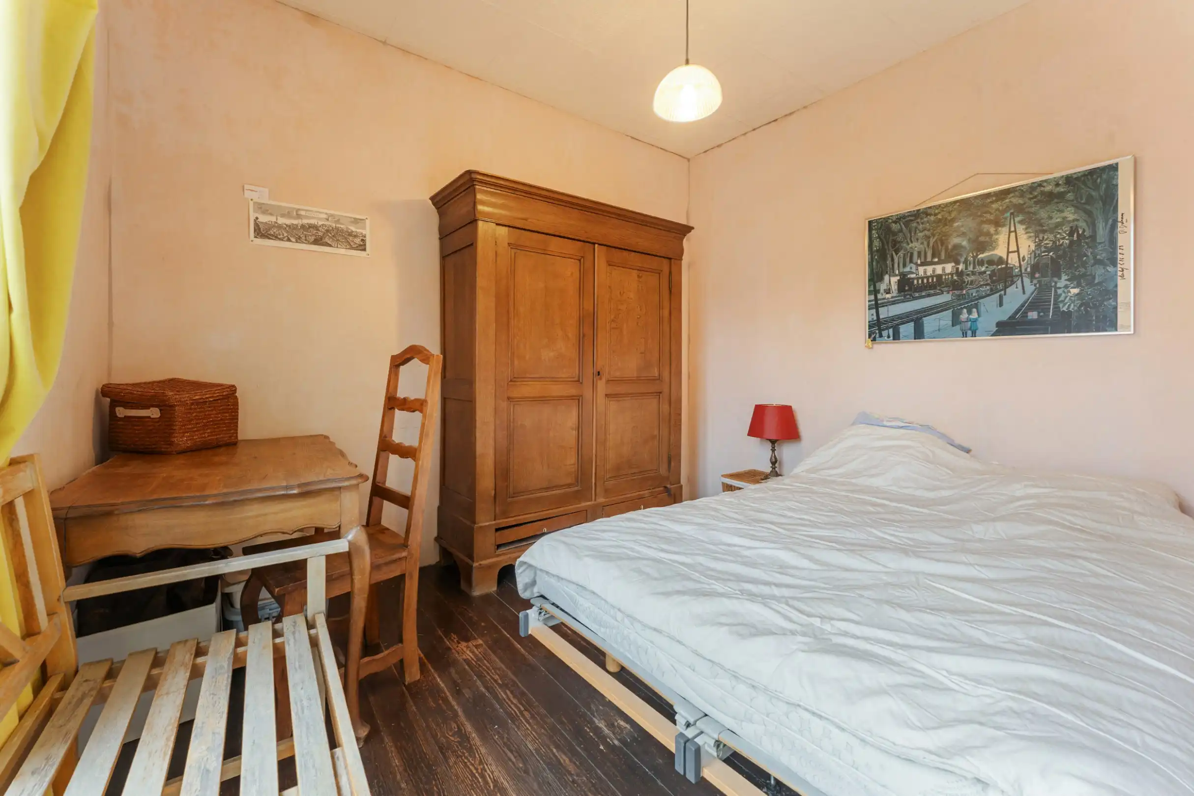 Charmante rijwoning op een toplocatie in hartje Tongeren. foto 12