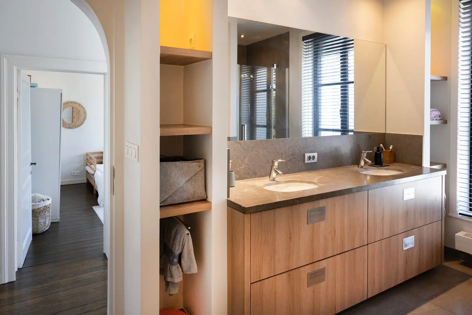 Instapklare, karaktervolle woning met tuin & zwembad. foto 11