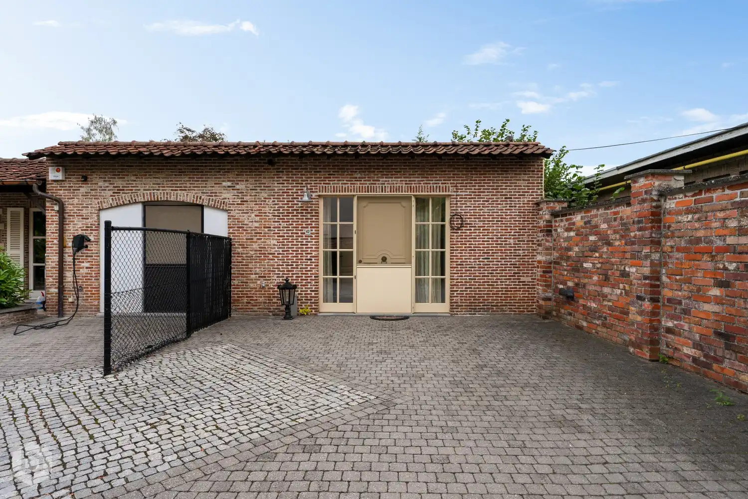 Zeer ruime kangoeroe-woning met achterliggend commerciële units met uitbereidingsmogelijkheden (KMO bestemming) foto 32