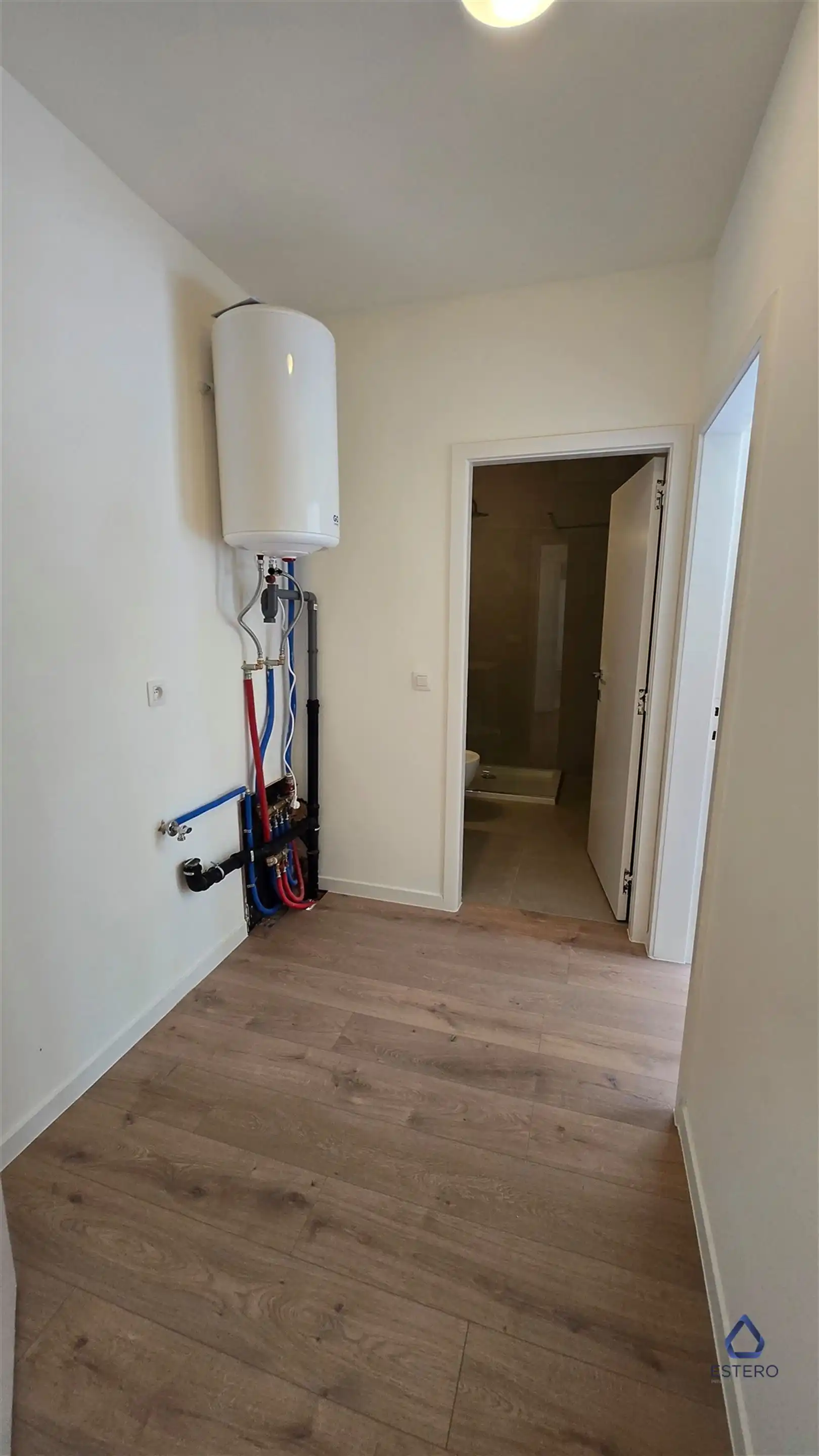 Nieuwbouwappartement met 3 slpk en ruim terras. foto 7