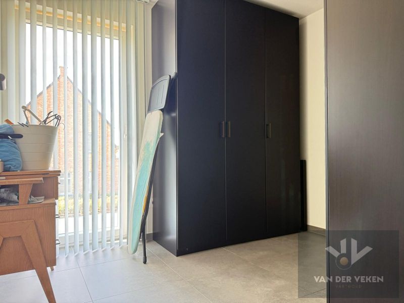 ZEER RECENTE, BIJNA ENERGIENEUTRALE WONING IN GODSHEIDE foto 12