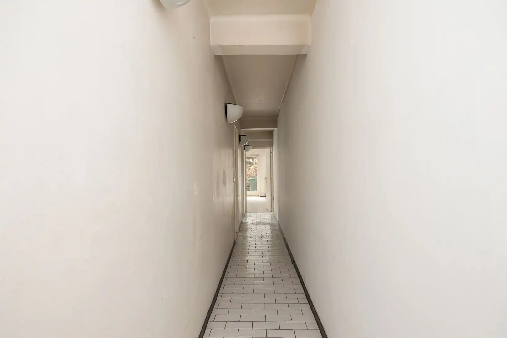 Te renoveren gelijkvloerse ZONDER DOMICILIE/tweede verblijf met tuin op toplocatie in Antwerpen

 foto 13