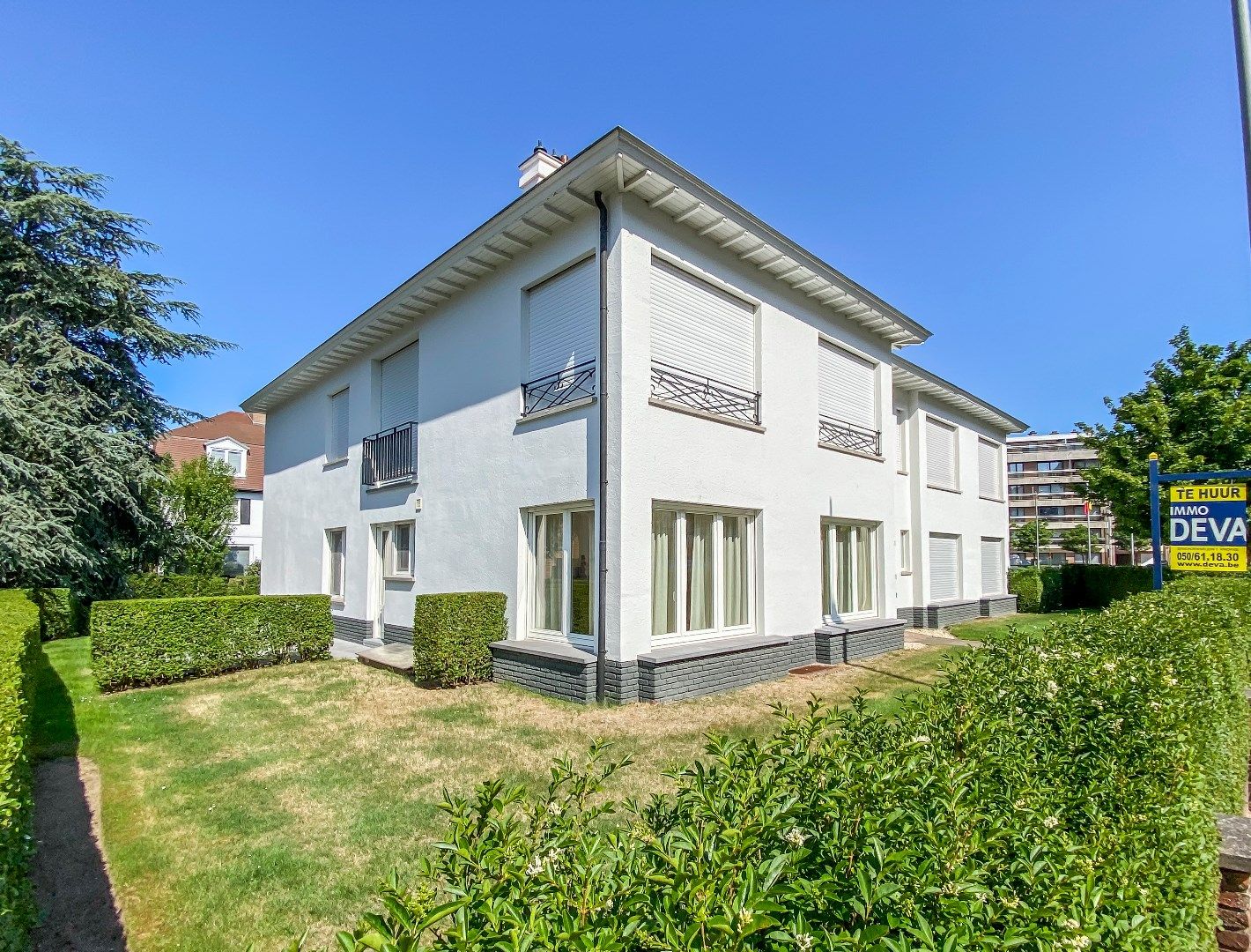 ()=>{if(producerUpdateValueVersion(node),producerAccessed(node),node.value===ERRORED)throw node.error;return node.value} Koningslaan 93 - - 8300 Knokke