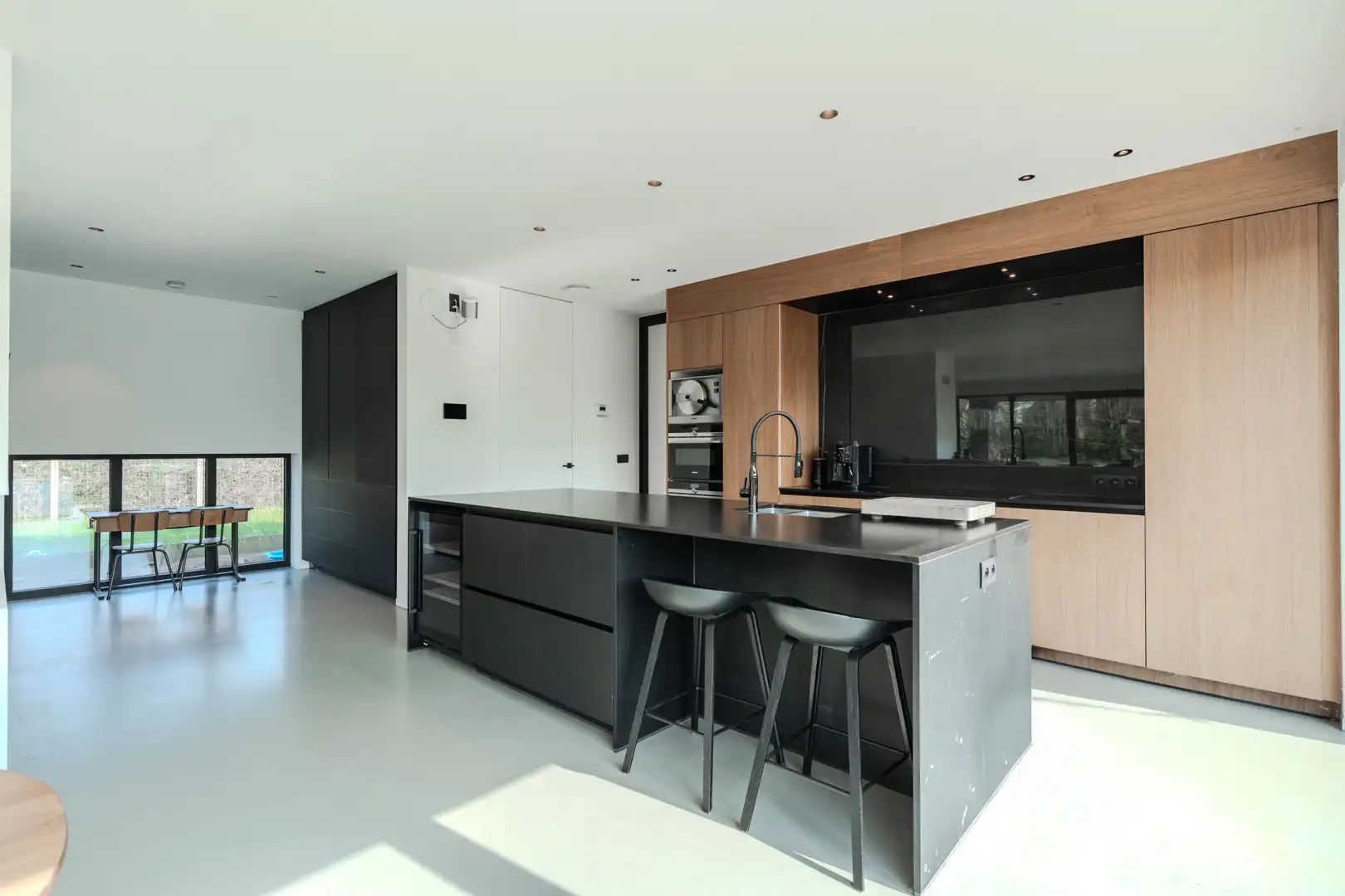 Exclusieve villa op 1.376 m² - momenteel vergund voor vakantiewoning foto 3