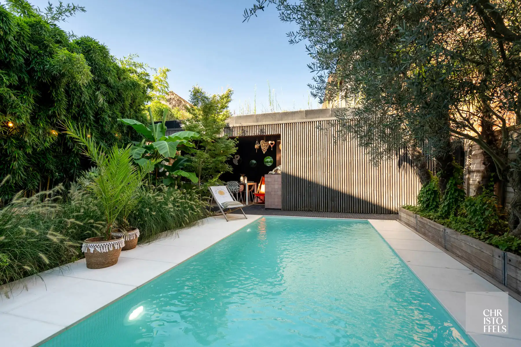 Herenhuis met commerciële ruimte (107m²) en woonst (200m²)! foto 22