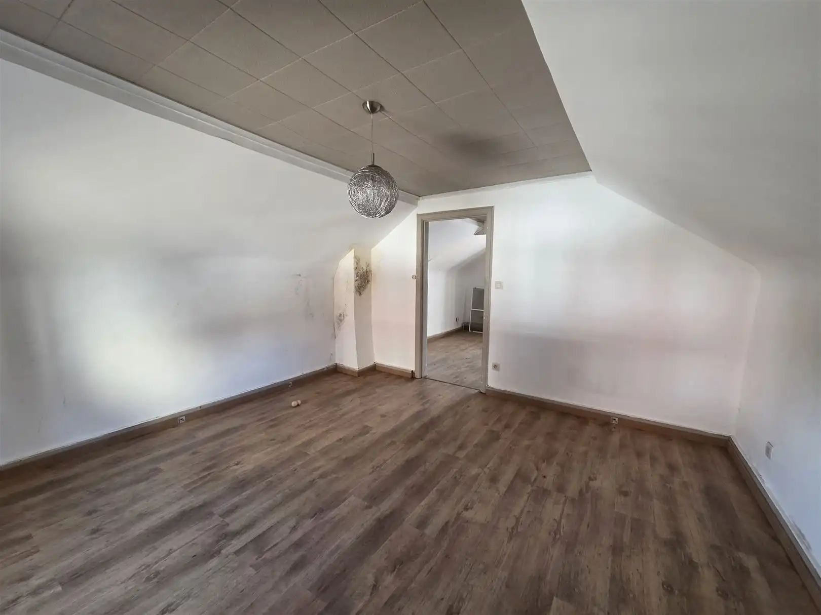 Te renoveren rijwoning te Ronse foto 14