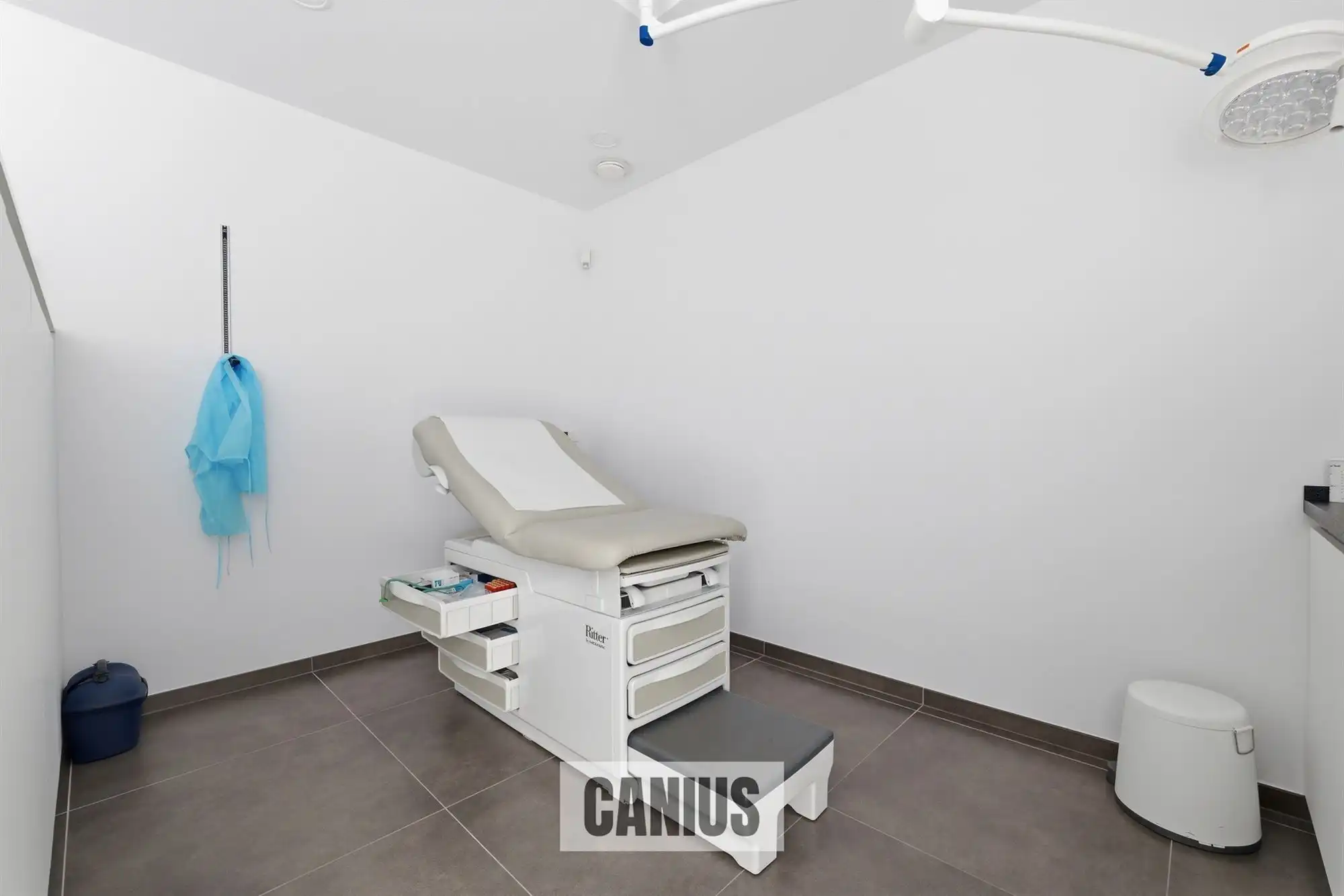 KANTOORGEBOUW MET PRAKTIJKRUIMTES OP TOPLOCATIE foto 24