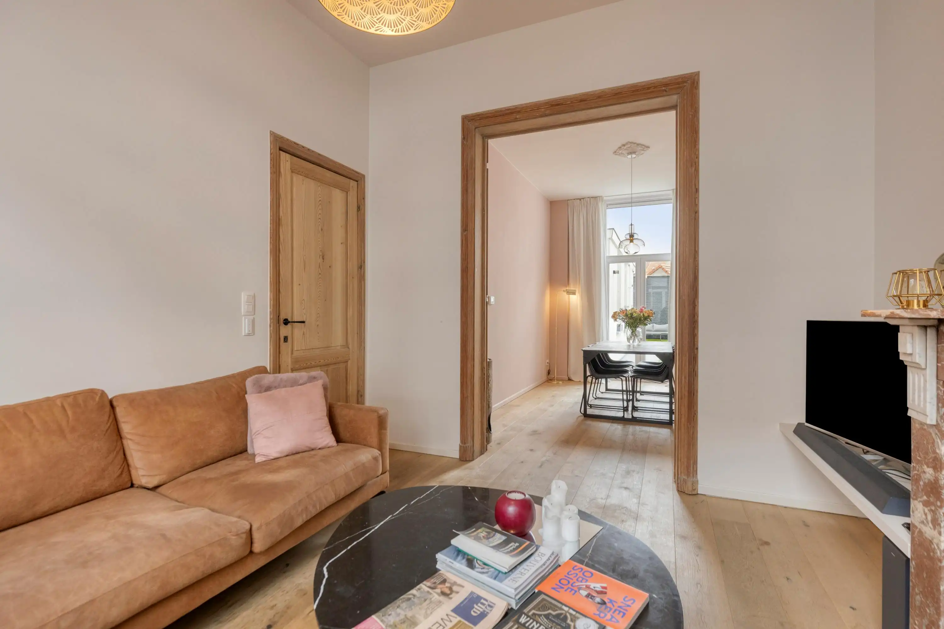 Knappe burgerwoning met 4 slaapkamers te Gent foto 5