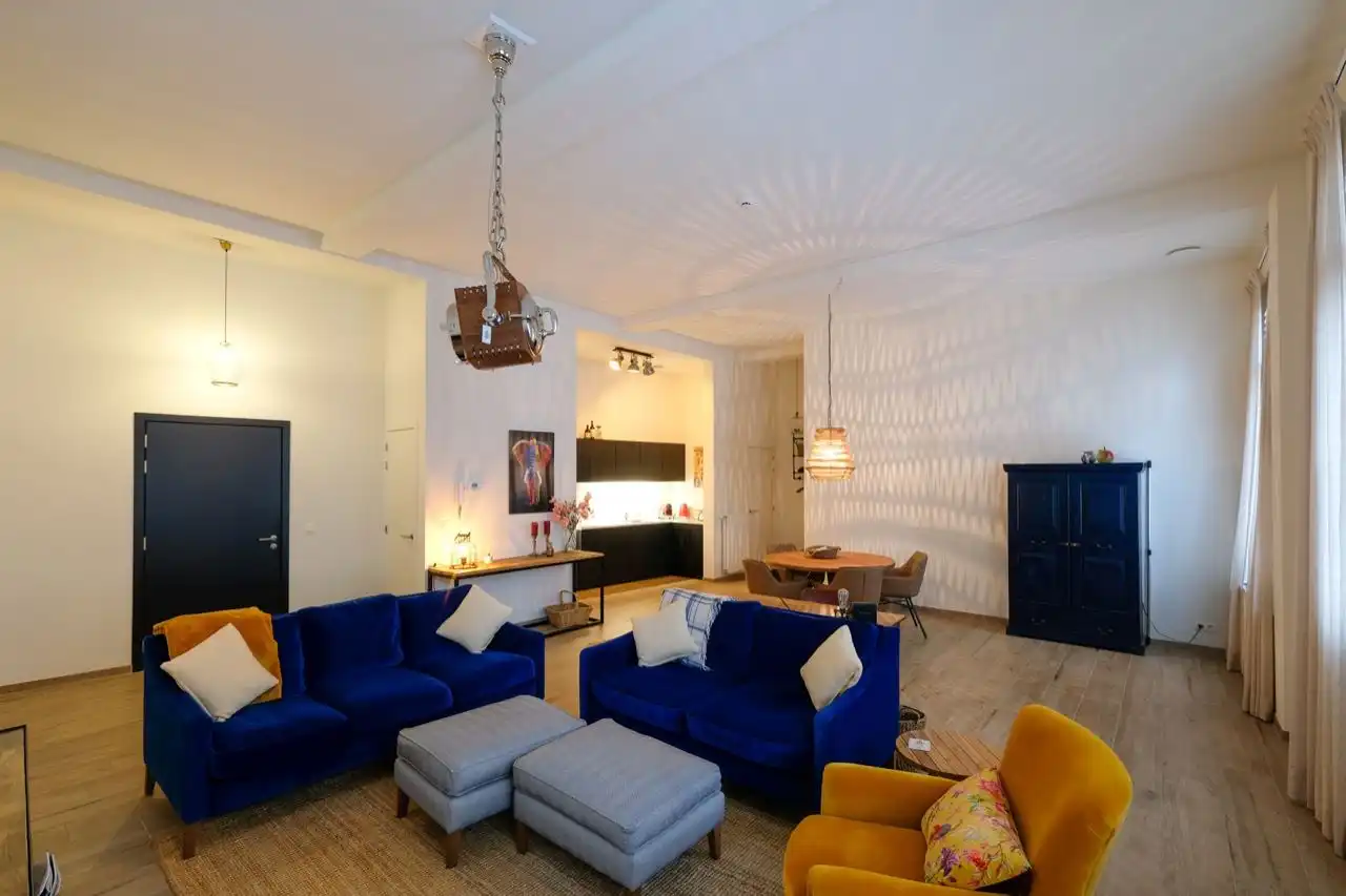 Ruim appartement aan de Grote Markt van Antwerpen foto 2