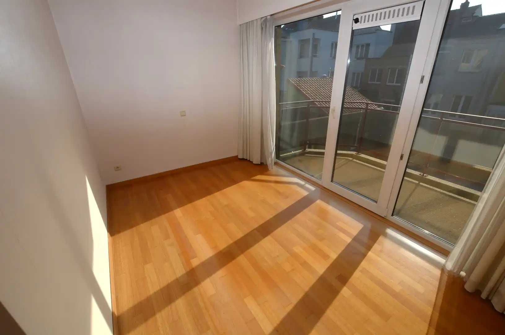 Lichtrijk appartement met zonneterras foto 6