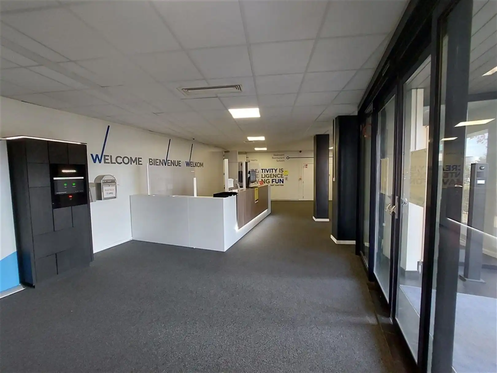  COMMUNICATION CENTRE: 1.160m² foto 9