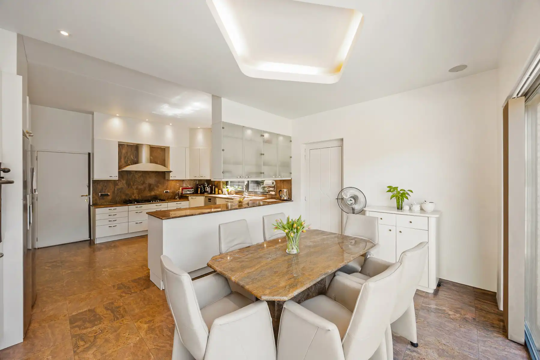 ELSDONK - ruime villa op zuidgericht perceel ca. 1.318m². foto 8
