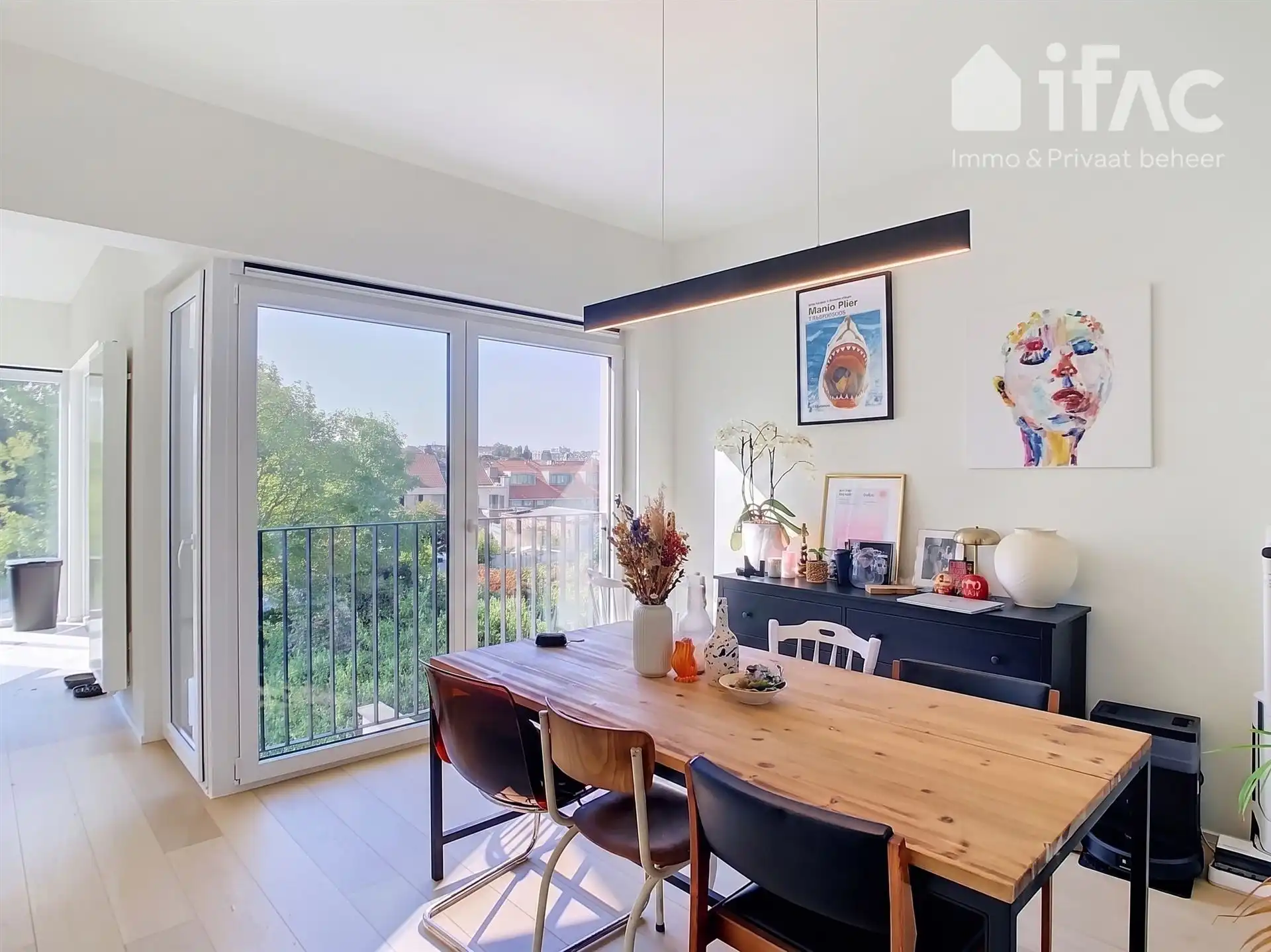 Prachtig afgewerkt duplex appartement met garage foto 12
