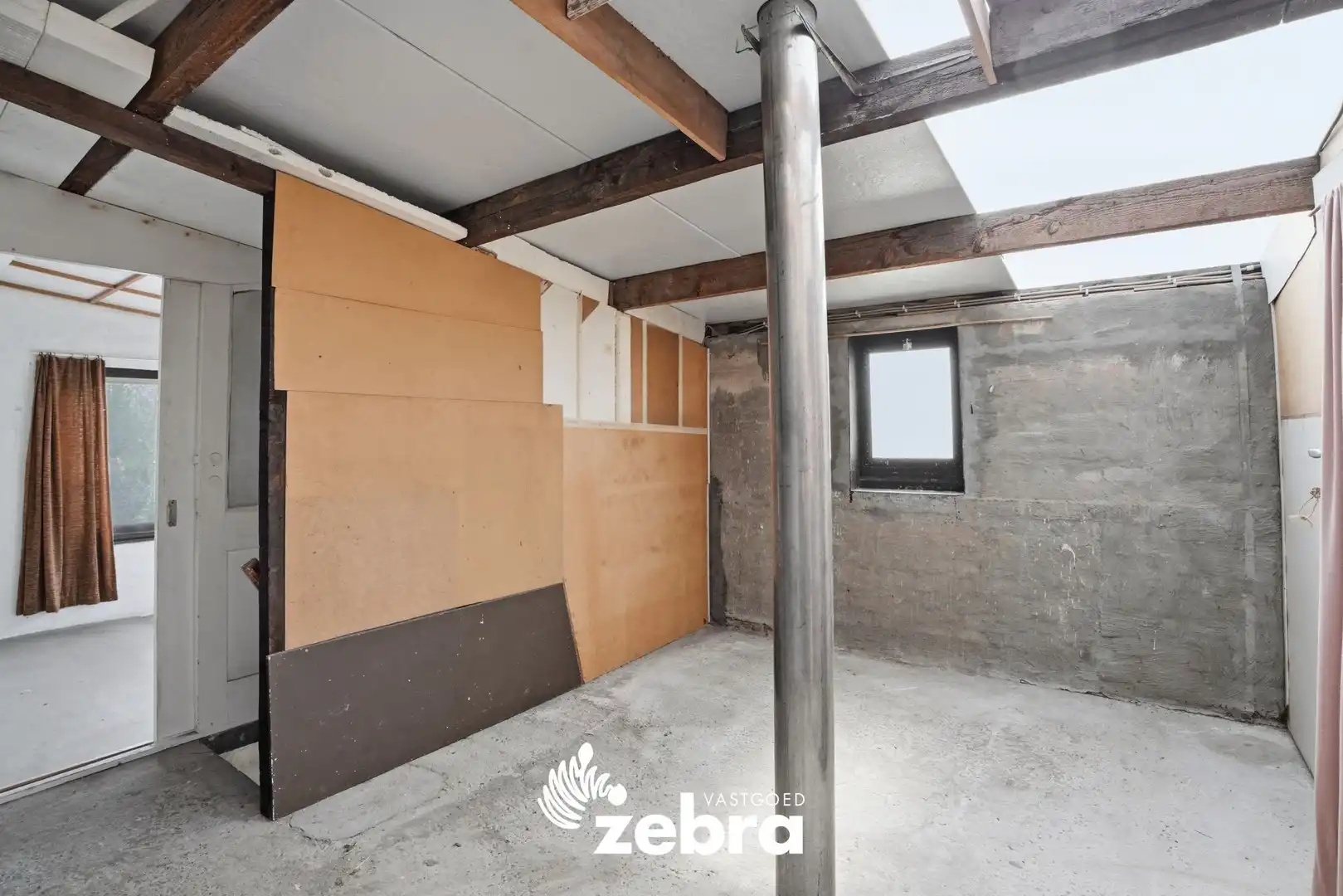 Te renoveren woning met garage op ruim perceel te Pittem! foto 22