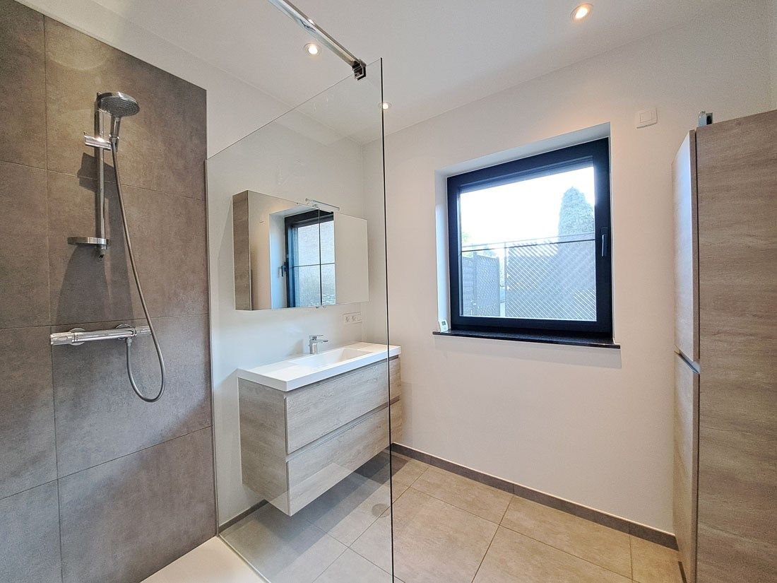 Mooi modern duplex appartement te Hasselt foto 15