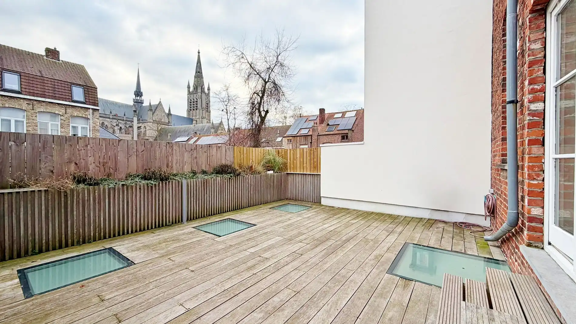 karaktervol herenhuis in het stadscentrum met ruim zonnig terras.  foto 8