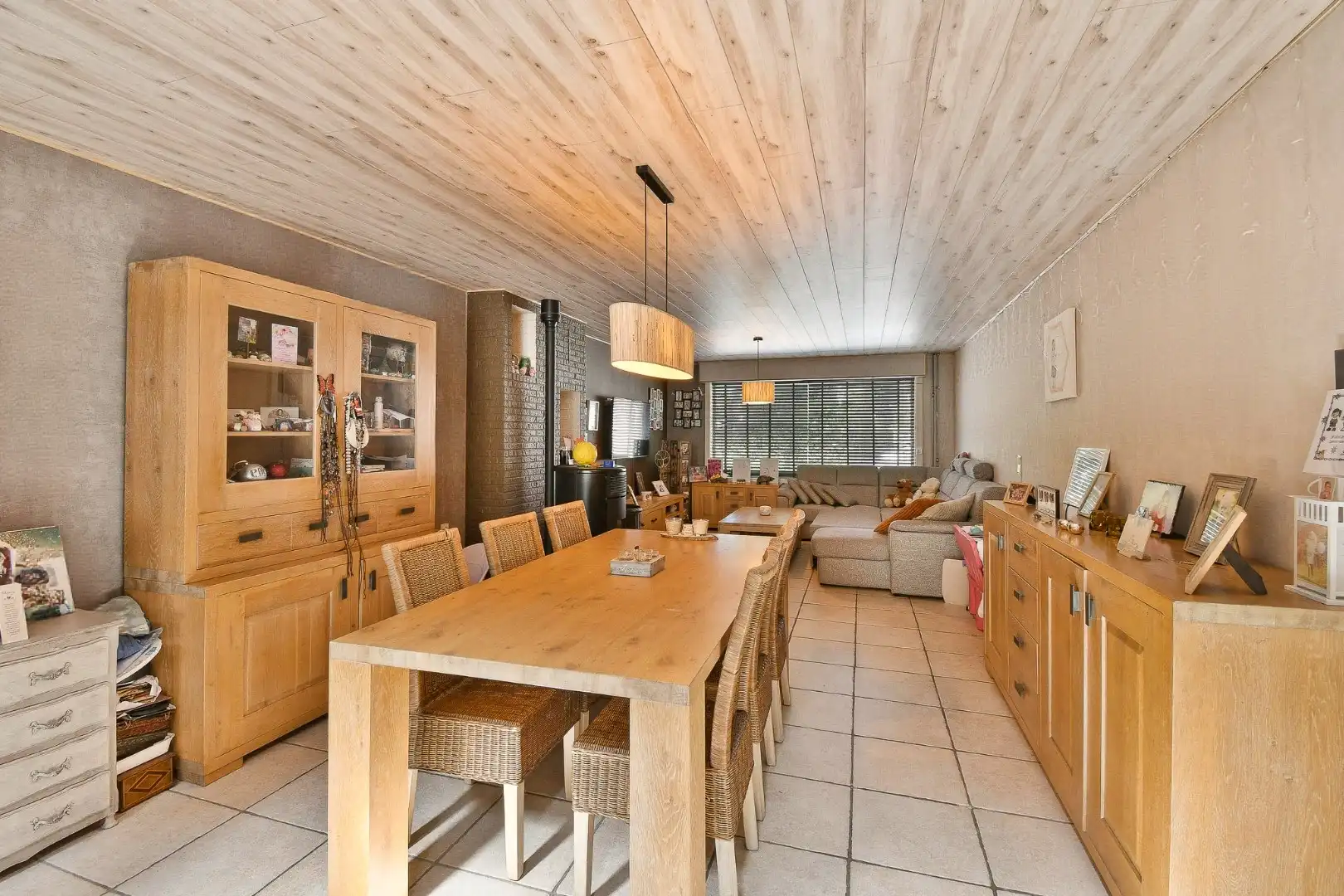 Woning met drie slaapkamers, garage en zonnige tuin foto 5