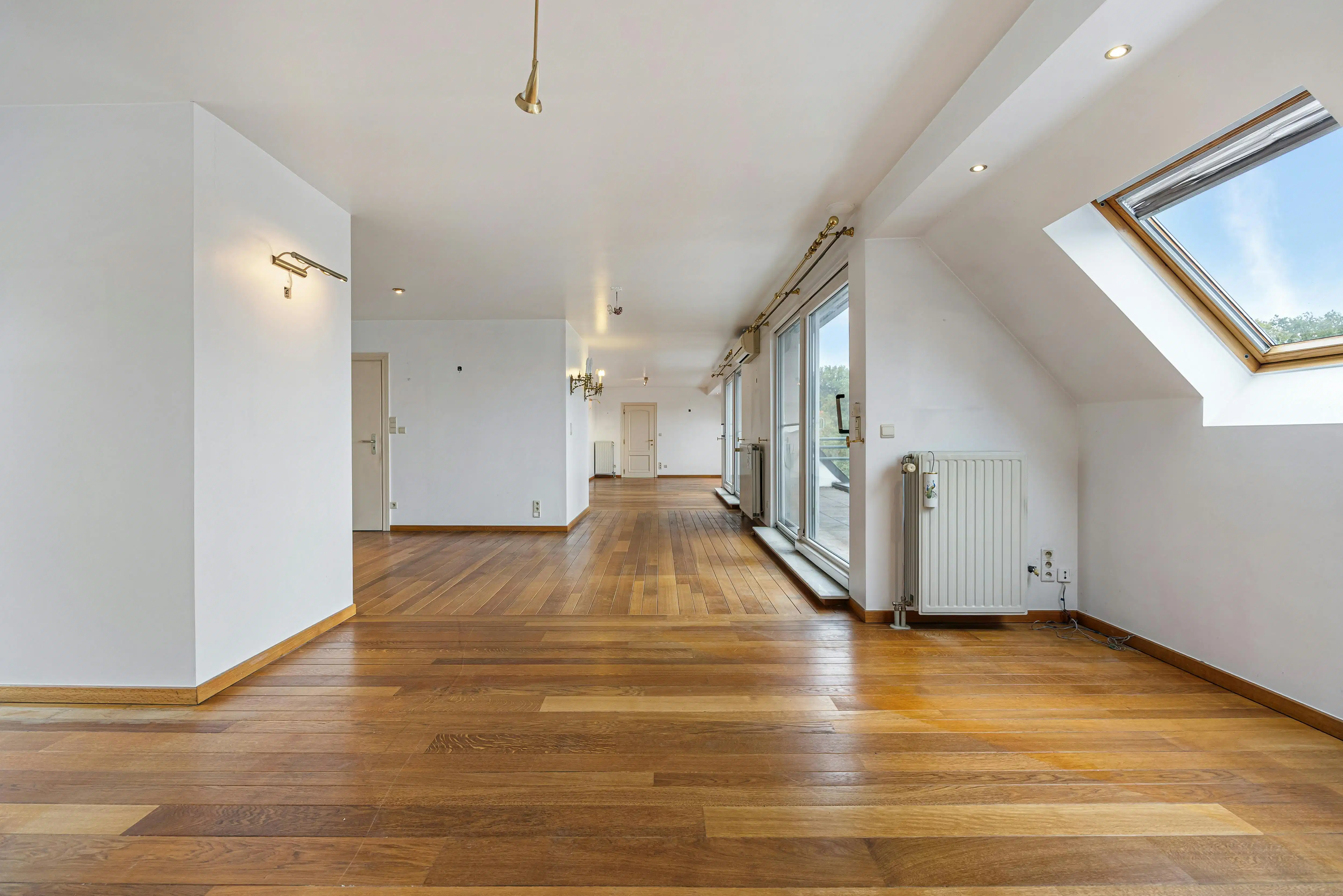 Penthouse in hartje Genk foto 6