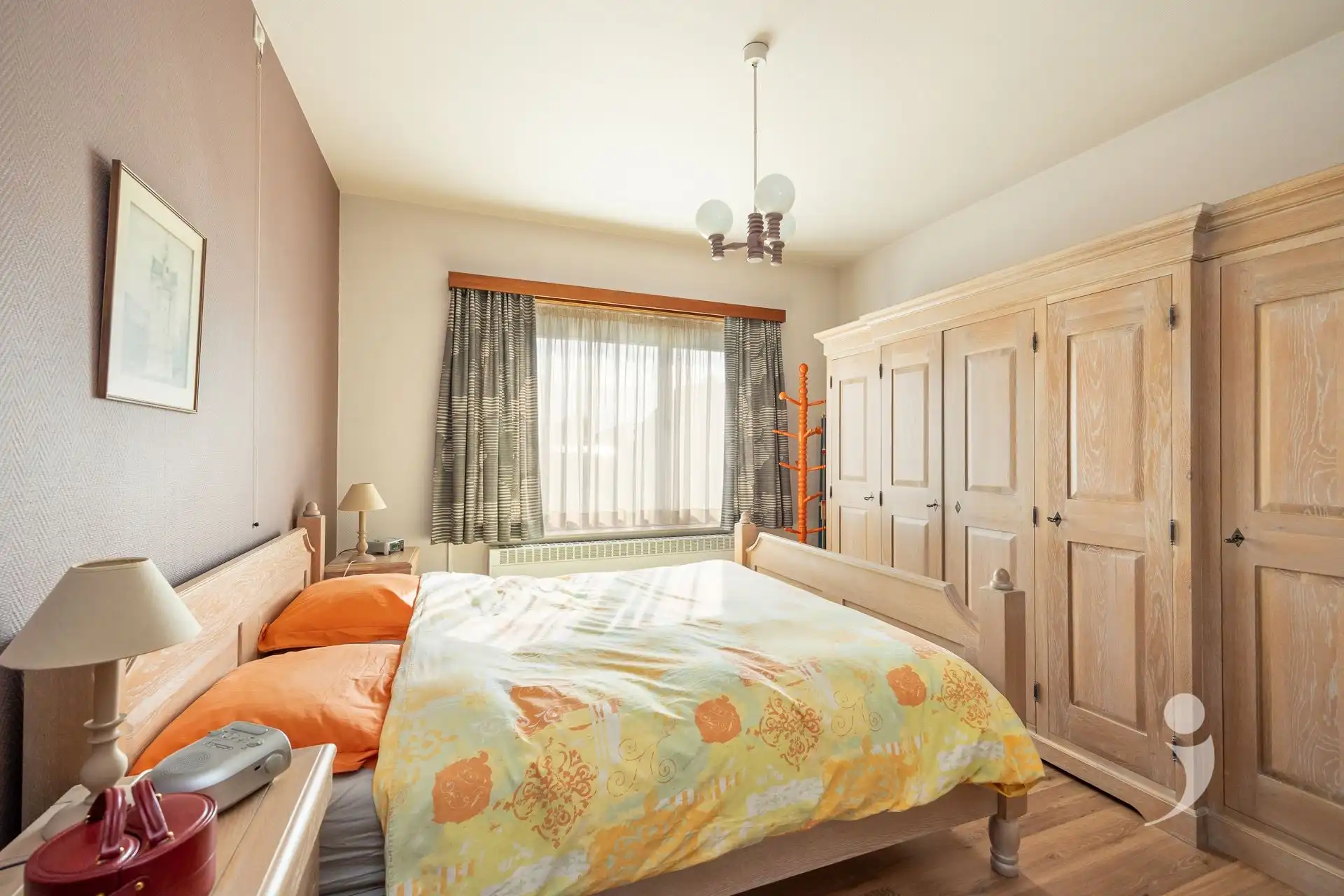 Ruime bungalow op een mooi perceel! foto 13