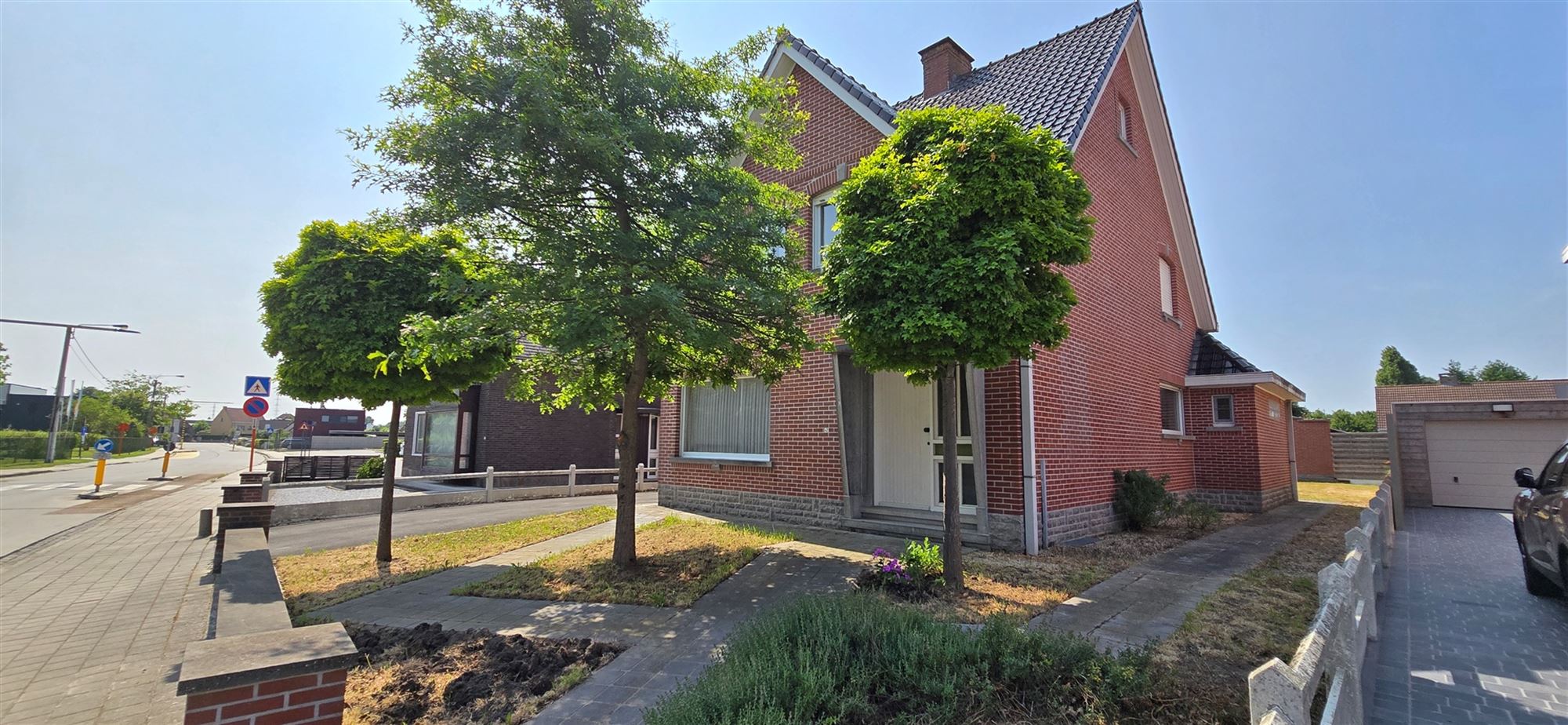 ()=>{if(producerUpdateValueVersion(node),producerAccessed(node),node.value===ERRORED)throw node.error;return node.value} Koning Albertstraat 42 - 8791 BEVEREN-LEIE