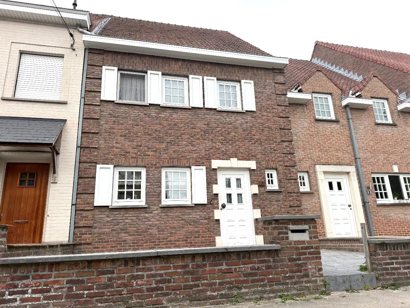Ruime gezinswoning op toplocatie te koop te Harelbeke! foto 18