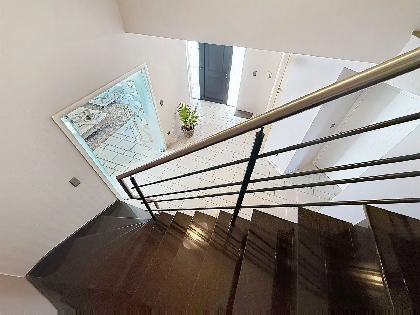 Zeer verzorgde villa, 4 slpks, tuin, opp 18a 48ca foto 19