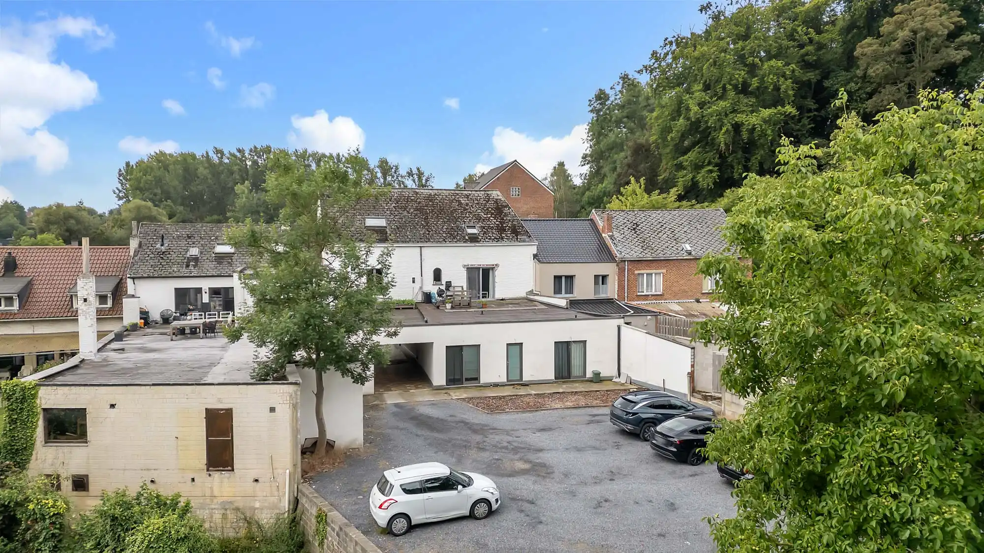 Duplex appartement met 3 slaapkamers en 2 staanplaatsen te Onze-Lieve-Vrouw-Lombeek foto 3